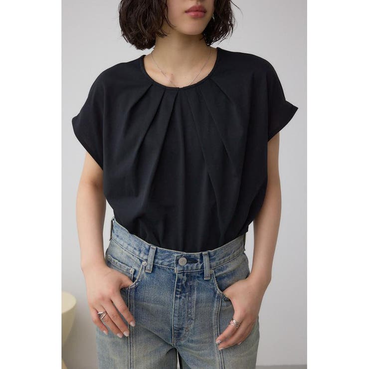 BLK | フロントタックカットトップス | AZUL BY MOUSSY