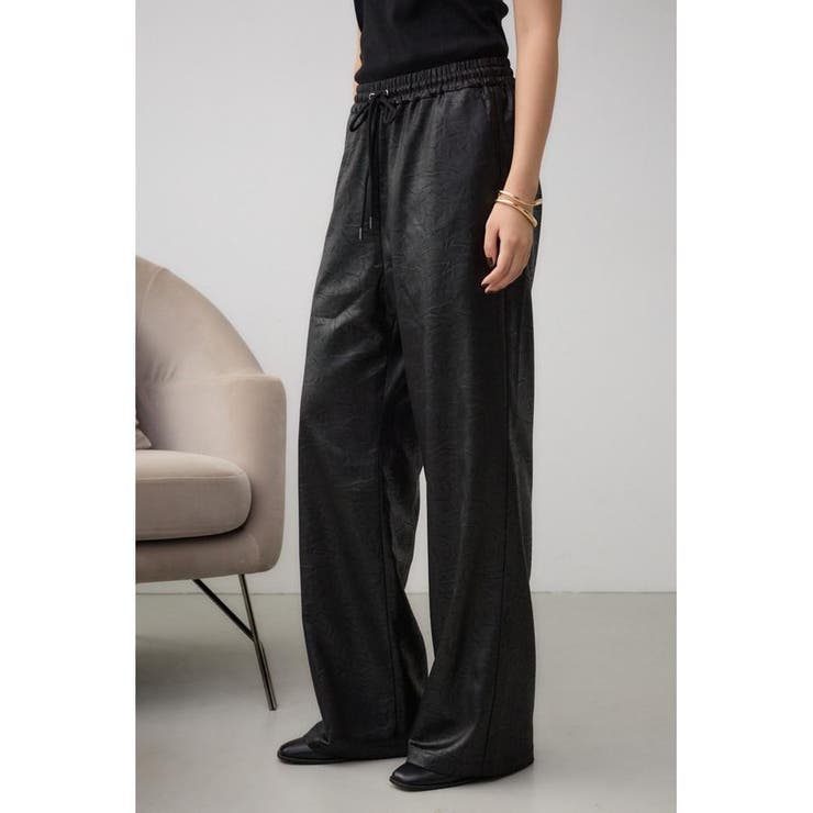 レザーライクリラックスワイドパンツ | AZUL BY MOUSSY | 詳細画像2 