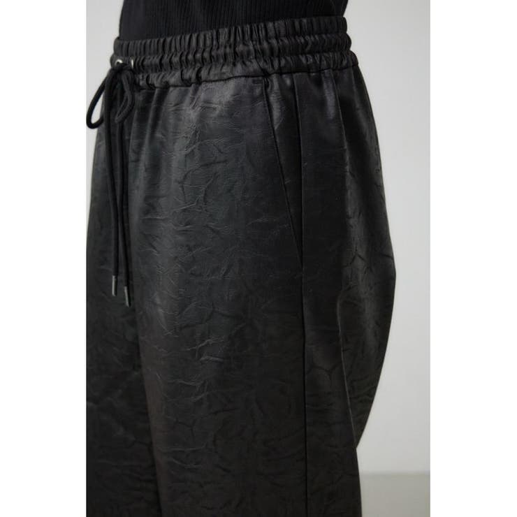 レザーライクリラックスワイドパンツ | AZUL BY MOUSSY | 詳細画像10 