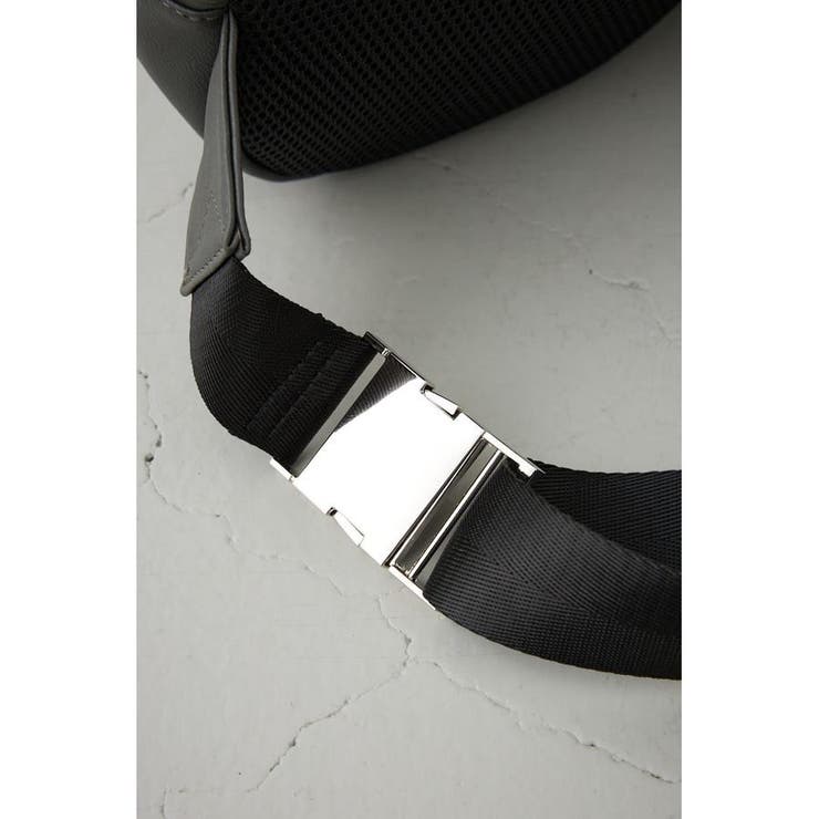 ヴィンテージフェイクレザーボディバッグ | AZUL BY MOUSSY | 詳細画像21 