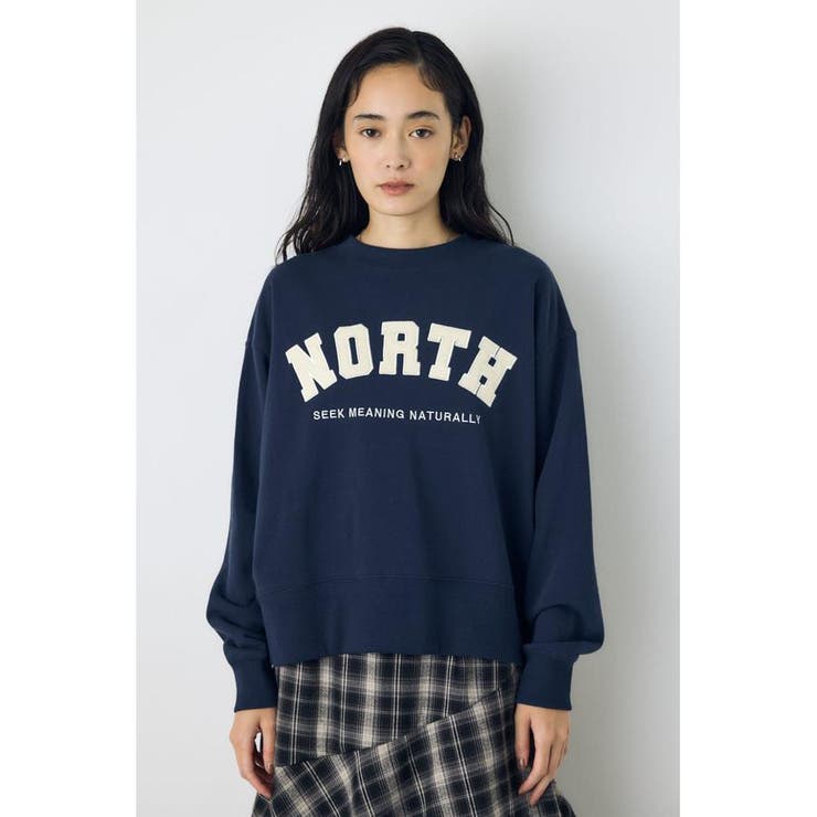 NVY | カレッジワッペンロゴ裏毛トップス | AZUL BY MOUSSY
