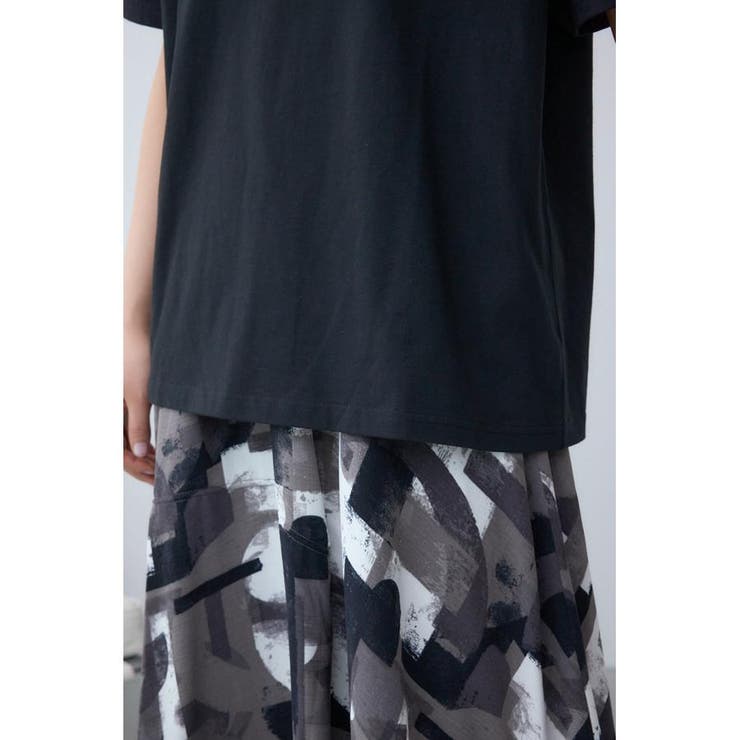 メタリックプリントTシャツ | AZUL BY MOUSSY | 詳細画像18 