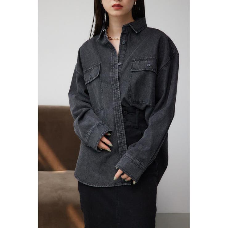 m様❤️A10462 MOUSSY 形めちゃ綺麗ベージュ ロングシャツジャケット AZUL by moussy（アズールバイマウジー）の「SHEER LONG SHIRT/シアー