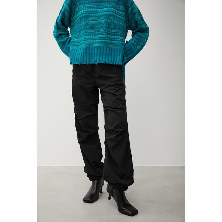 ★日本未入荷*PULL&BEAR*新作*アブストラクトスケーターパンツ★ EASY DRAWSTRING TUCK PT[品番：AZLW0020324]｜AZUL BY MOUSSY