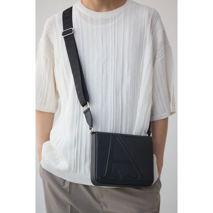 BLK | ロゴエンボスショルダーバッグ | AZUL BY MOUSSY