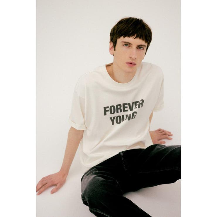 WHT | FOREVER YOUNG半袖Tシャツ | AZUL BY MOUSSY
