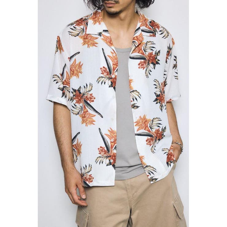 M/WHT7 | 総柄アロハシャツ | AZUL BY MOUSSY