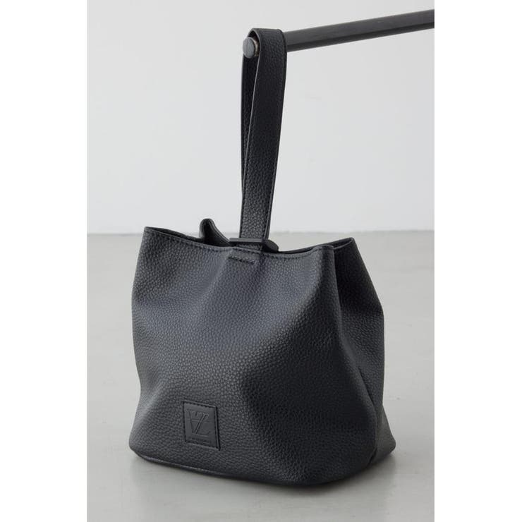 パッチ合皮巾着バッグ[品番：AZLW0024458]｜AZUL BY MOUSSY（アズール