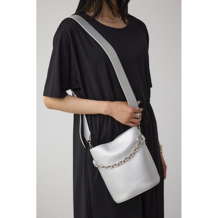 SLV | 3WAYチェーンデザインバッグ | AZUL BY MOUSSY