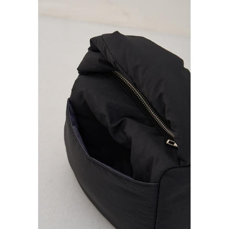 One 2025 handle bag