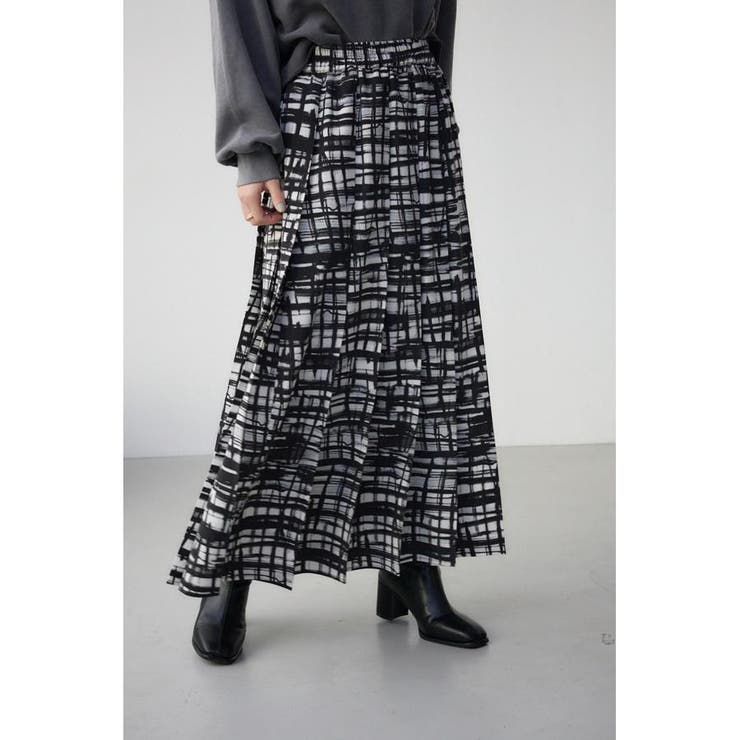 柄BLK5 | グラフィックチェックフレアスカート | AZUL BY MOUSSY
