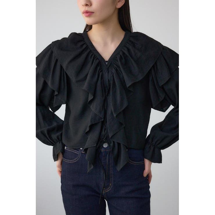 BLK | ラッフルフリルブラウス | AZUL BY MOUSSY