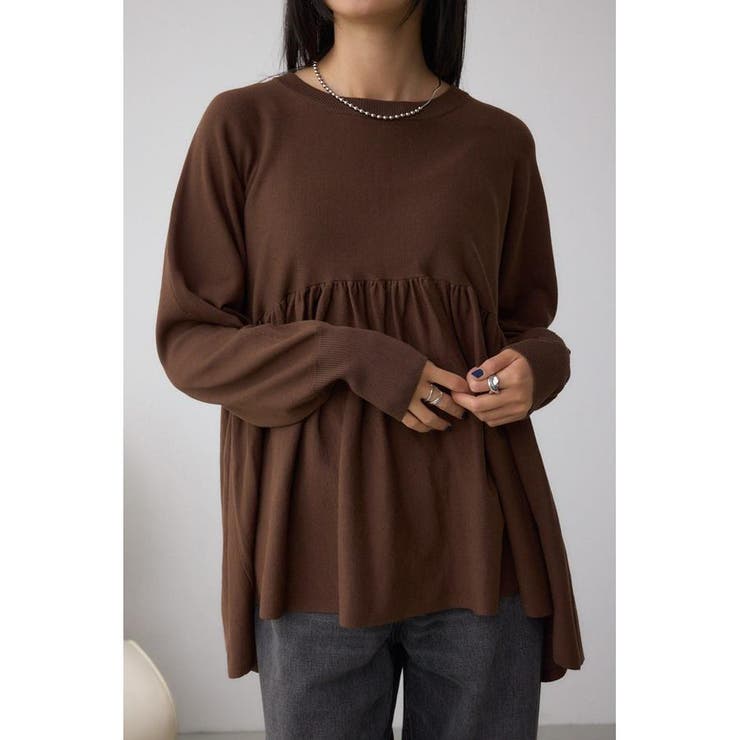 BRN | ペプラムデザインニットトップス | AZUL BY MOUSSY