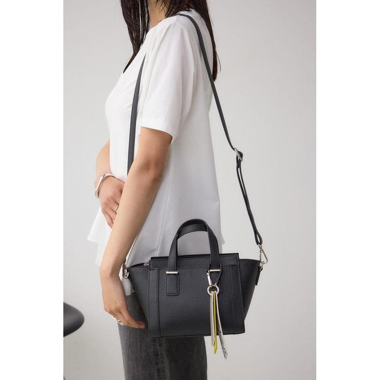 チャームセットトラペイズドバッグ | AZUL BY MOUSSY | 詳細画像1 