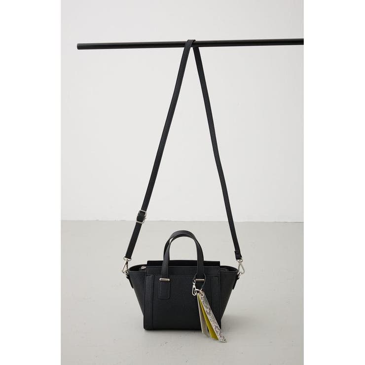 チャームセットトラペイズドバッグ | AZUL BY MOUSSY | 詳細画像7 