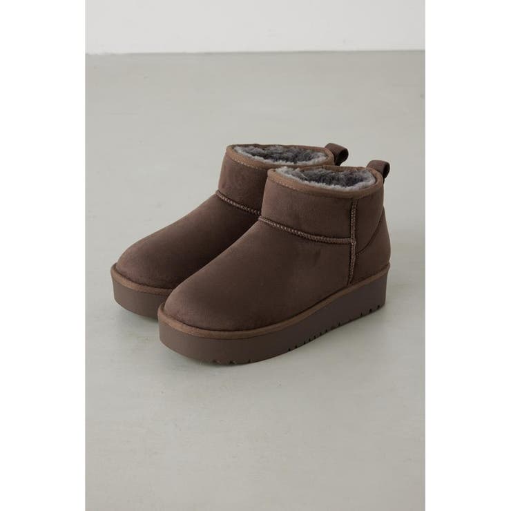 【美品】MOUSSY 厚底 ショートブーツ 24cm 厚底ムートンショートブーツ[品番：AZLW0022774]｜AZUL BY MOUSSY