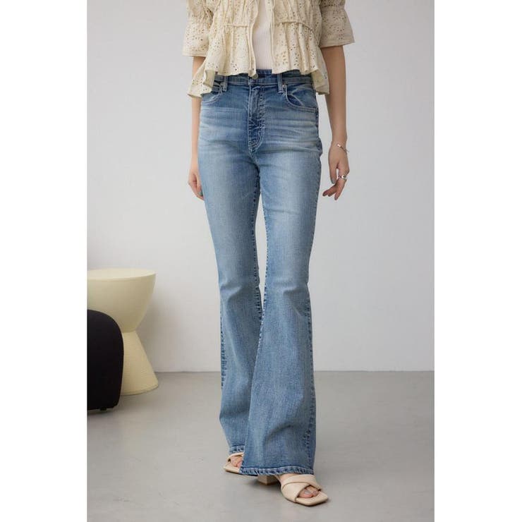 AZUL DENIM フレアデニム ブルー S 美品 AZUL BY MOUSSY | AZUL DENIM フレアデニム (フレア ) |SHEL