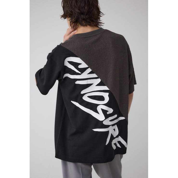柄BLK5 | 異素材スウィッチングラフィックTEE | AZUL BY MOUSSY