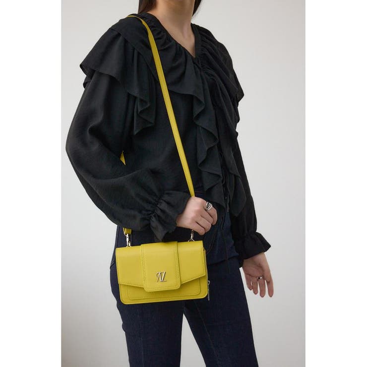 LIME | AZモチーフウォレットバッグ | AZUL BY MOUSSY