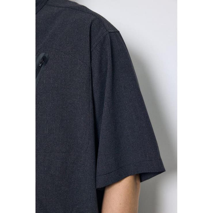 テックジャガードアクション半袖シャツ | AZUL BY MOUSSY | 詳細画像9 