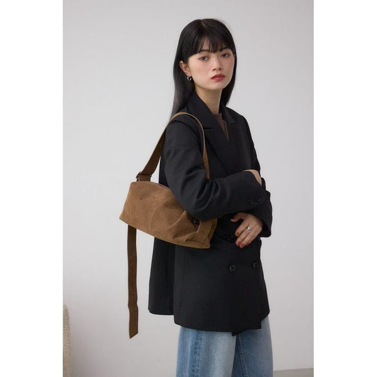 BRN | スクエアショルダーバッグ | AZUL BY MOUSSY