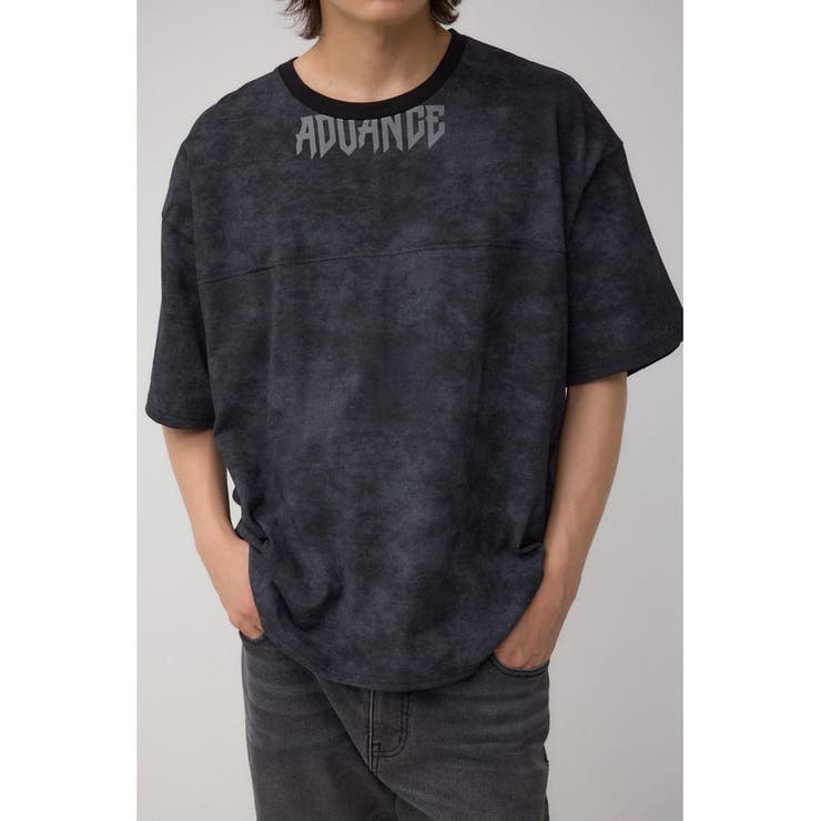 BLK | ムラ柄ロゴプリントTシャツ | AZUL BY MOUSSY