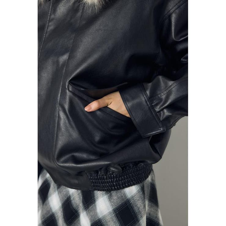 フェイクレザー/スエード2WAYファー付ブルゾン | AZUL BY MOUSSY | 詳細画像15 
