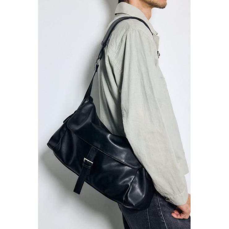 合皮ショルダーバッグ | AZUL BY MOUSSY | 詳細画像2 