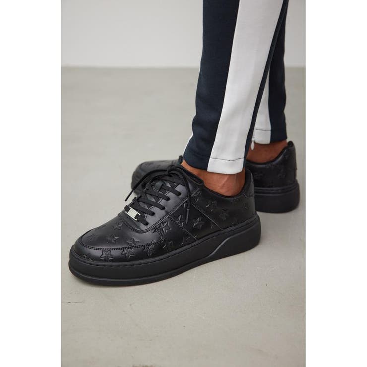 BLK | スターエンボススニーカー | AZUL BY MOUSSY