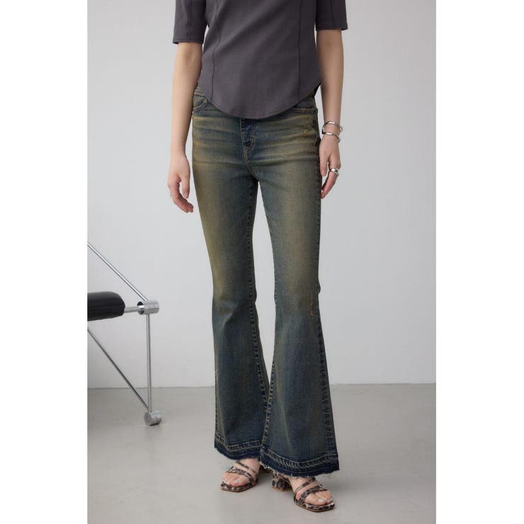 BLU | AZUL DENIM デザインフレアデニム | AZUL BY MOUSSY