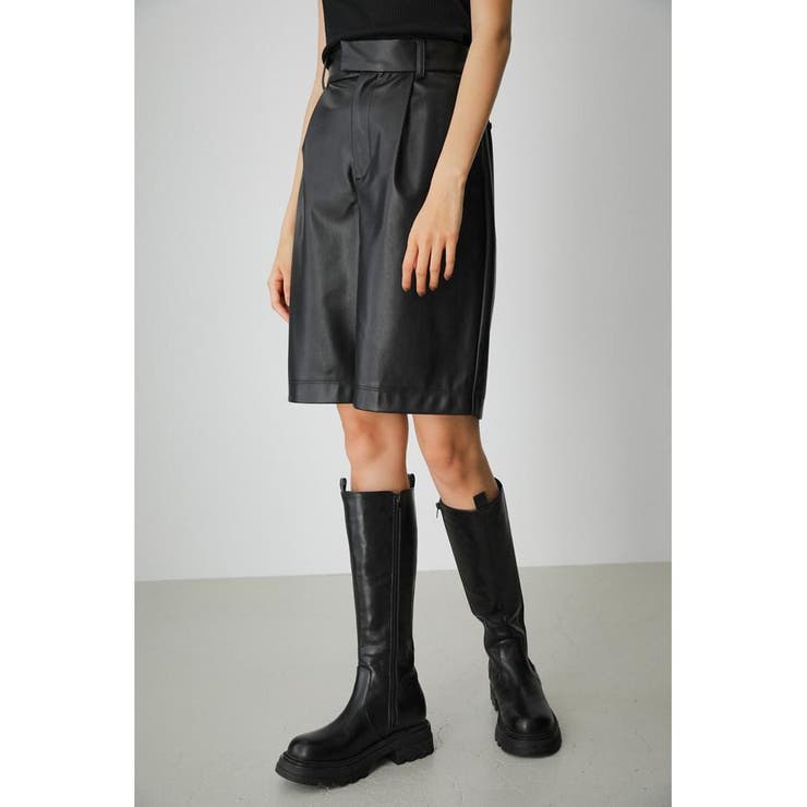 BLK | FAUX LEATHER HALF PANTS | AZUL BY MOUSSY