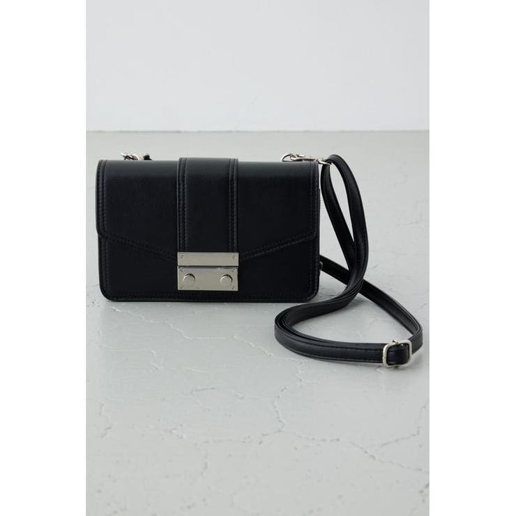 BLK | フラップデザインウォレットバッグ | AZUL BY MOUSSY