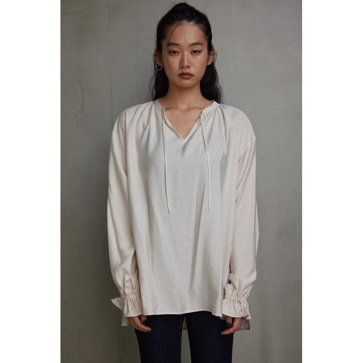 スキッパーギャザーブラウス | AZUL BY MOUSSY | 詳細画像4 