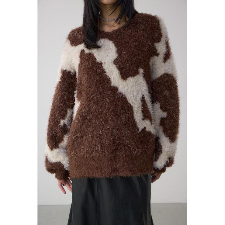 柄BRN5 | ニュアンスカウ柄Vネックニットトップス | AZUL BY MOUSSY