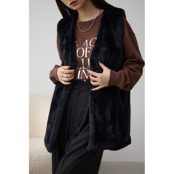 フラッフィーフェイクファーベスト[品番：AZLW0022832]｜AZUL BY