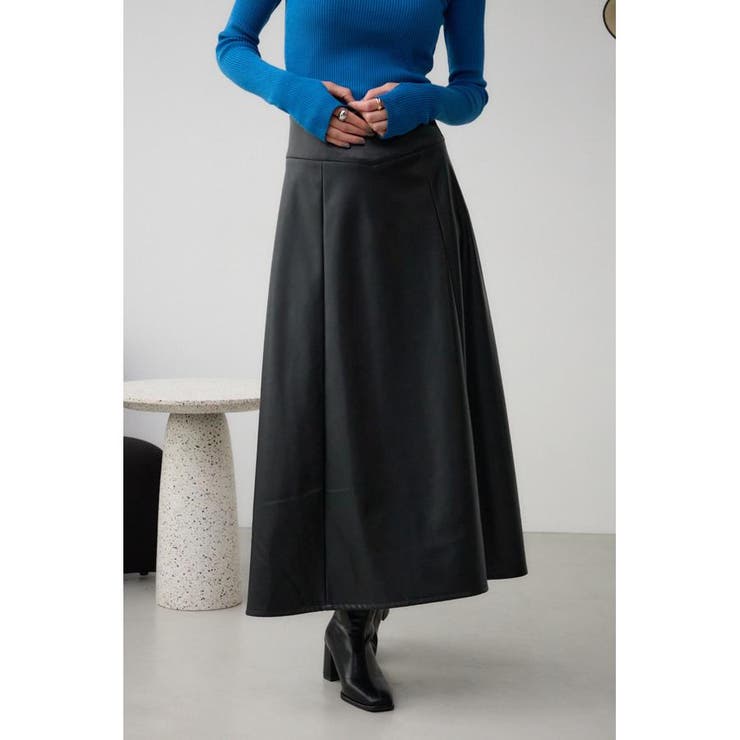 BLK | レザーフレアスカート | AZUL BY MOUSSY