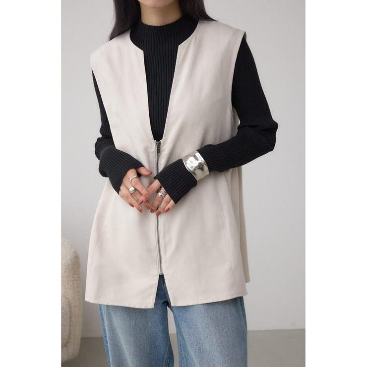 IVOY3 | Vネックスエードギャザーベスト | AZUL BY MOUSSY