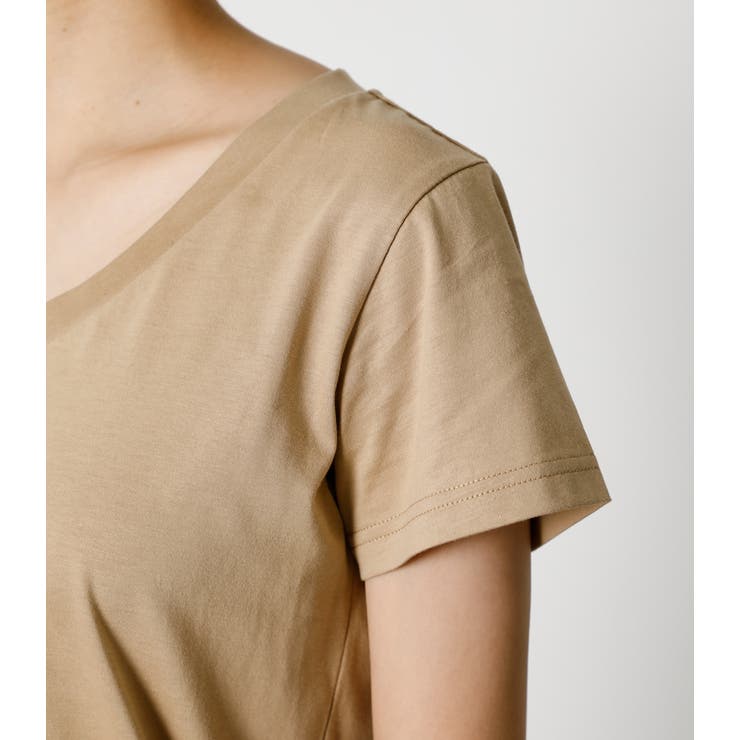 ON N'A V NECK TEE/オンナVネックTシャツ[品番：AZLW0017444