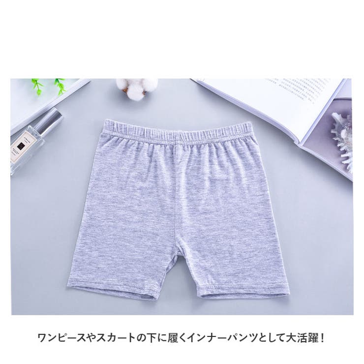 女の子