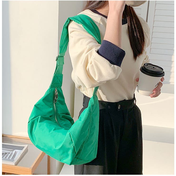 【ikuwoflyさま専用】石嶺商事　ショルダーバッグ ナイロン×牛革コンビシリーズ 横型ショルダーバッグ Mサイズ