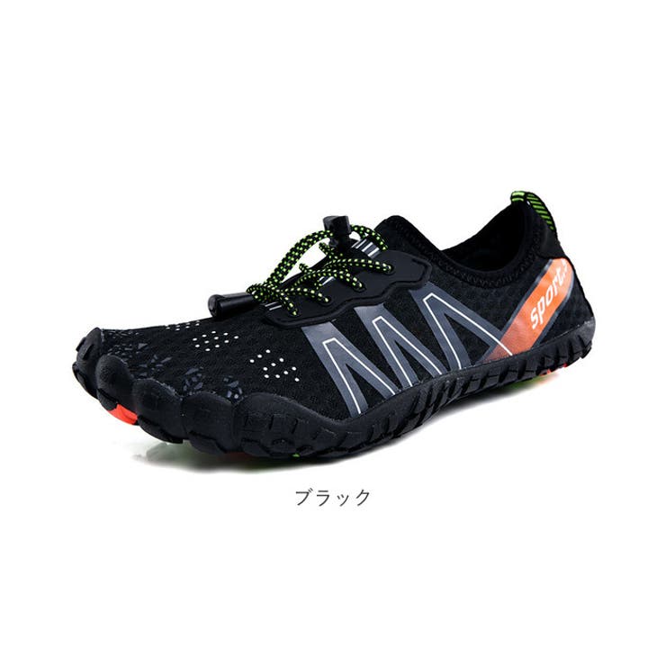 トレーニングシューズ