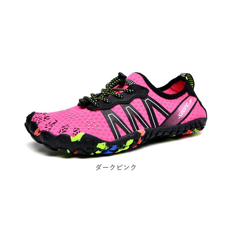 トレーニングシューズ