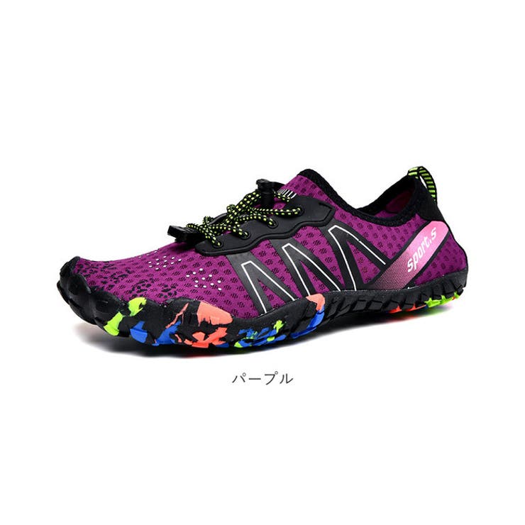 トレーニングシューズ