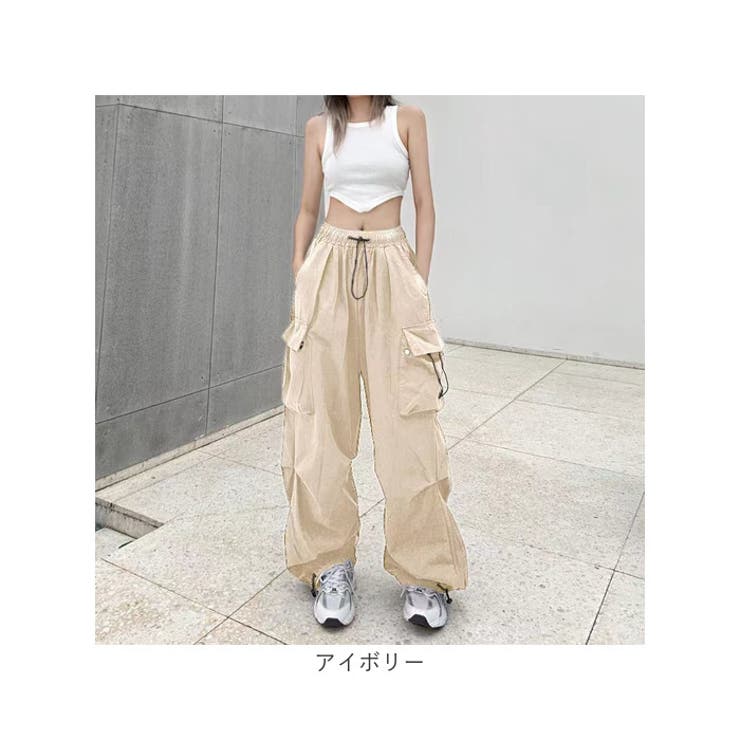 カーゴパンツ