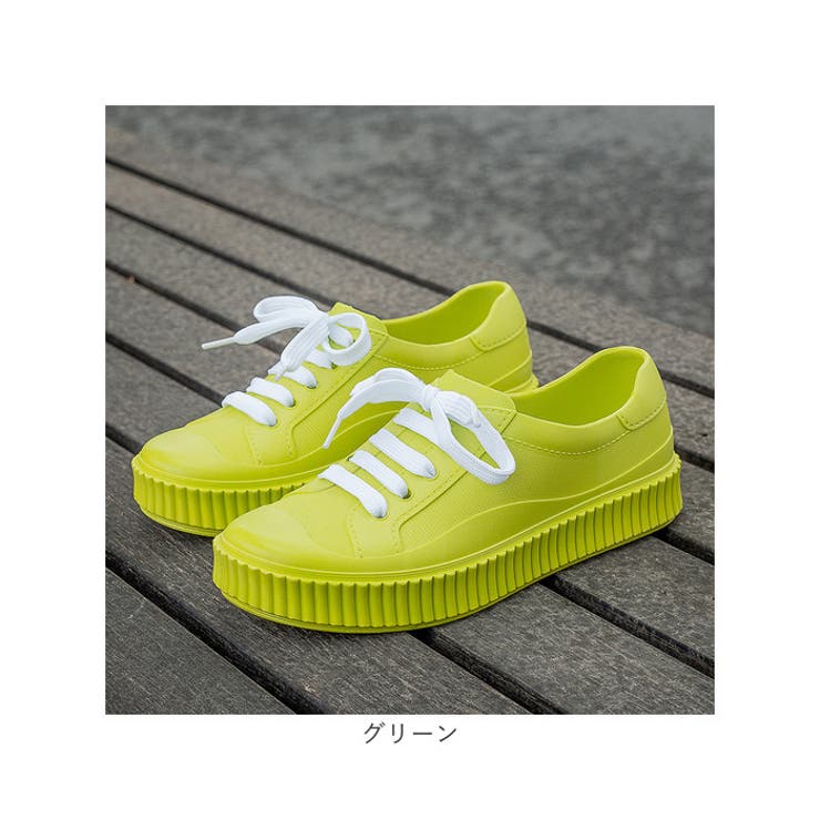 レインスニーカー