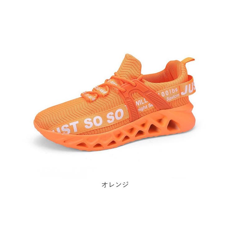スニーカー