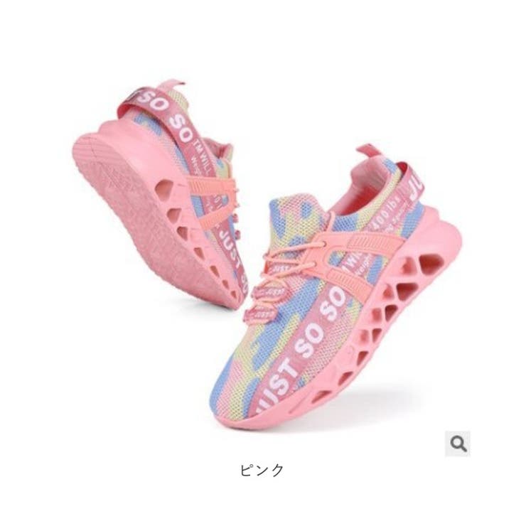 スニーカー