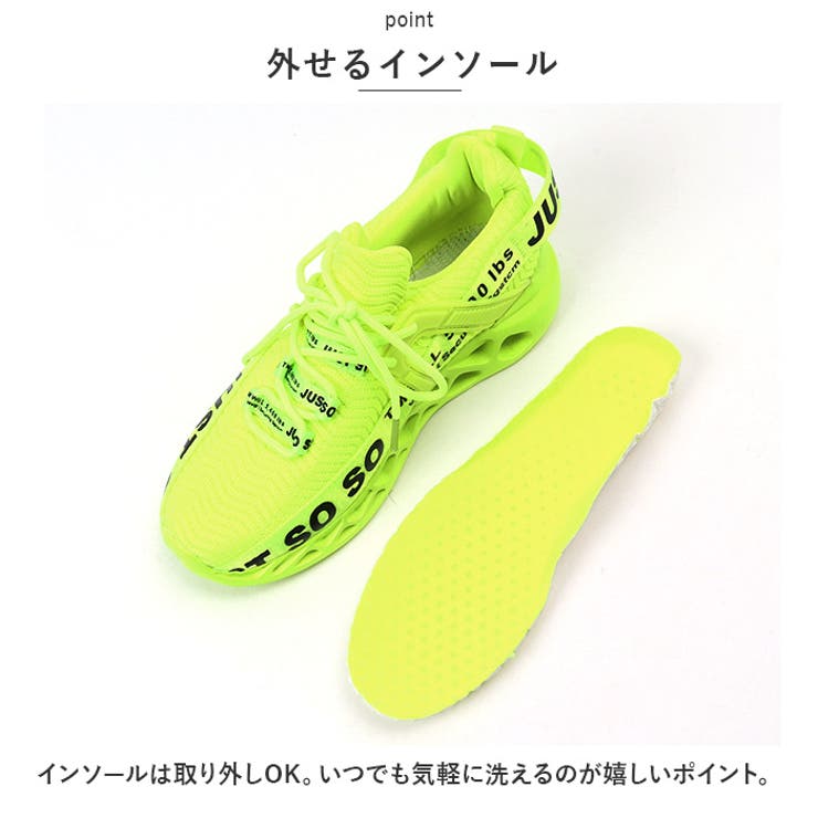スニーカー