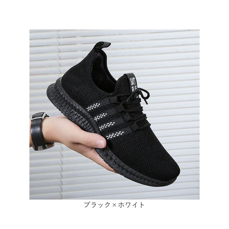 スニーカー