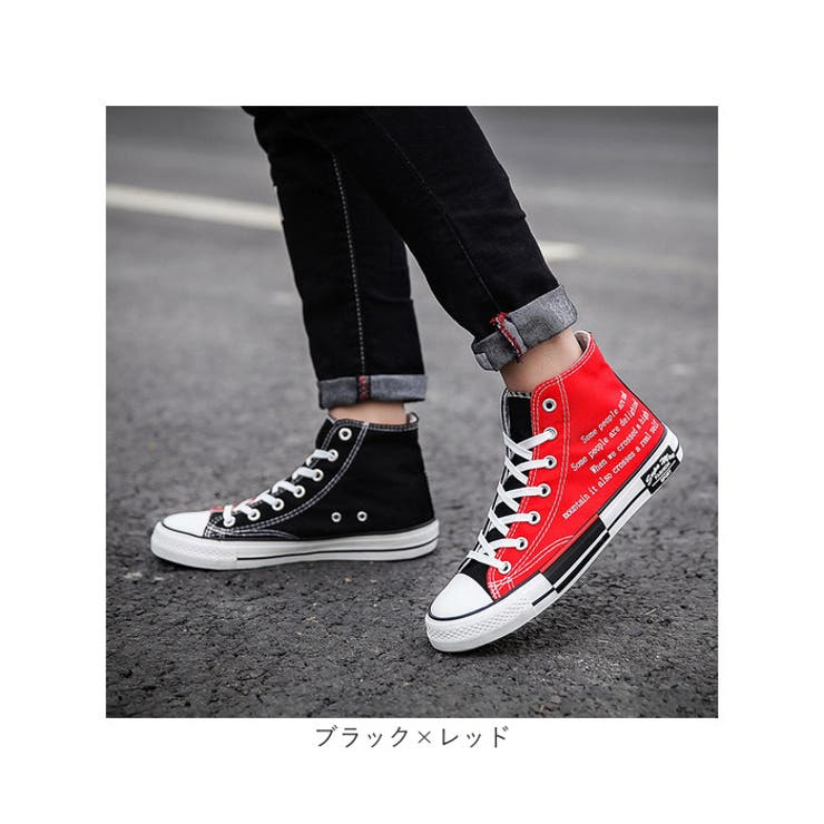 スニーカー